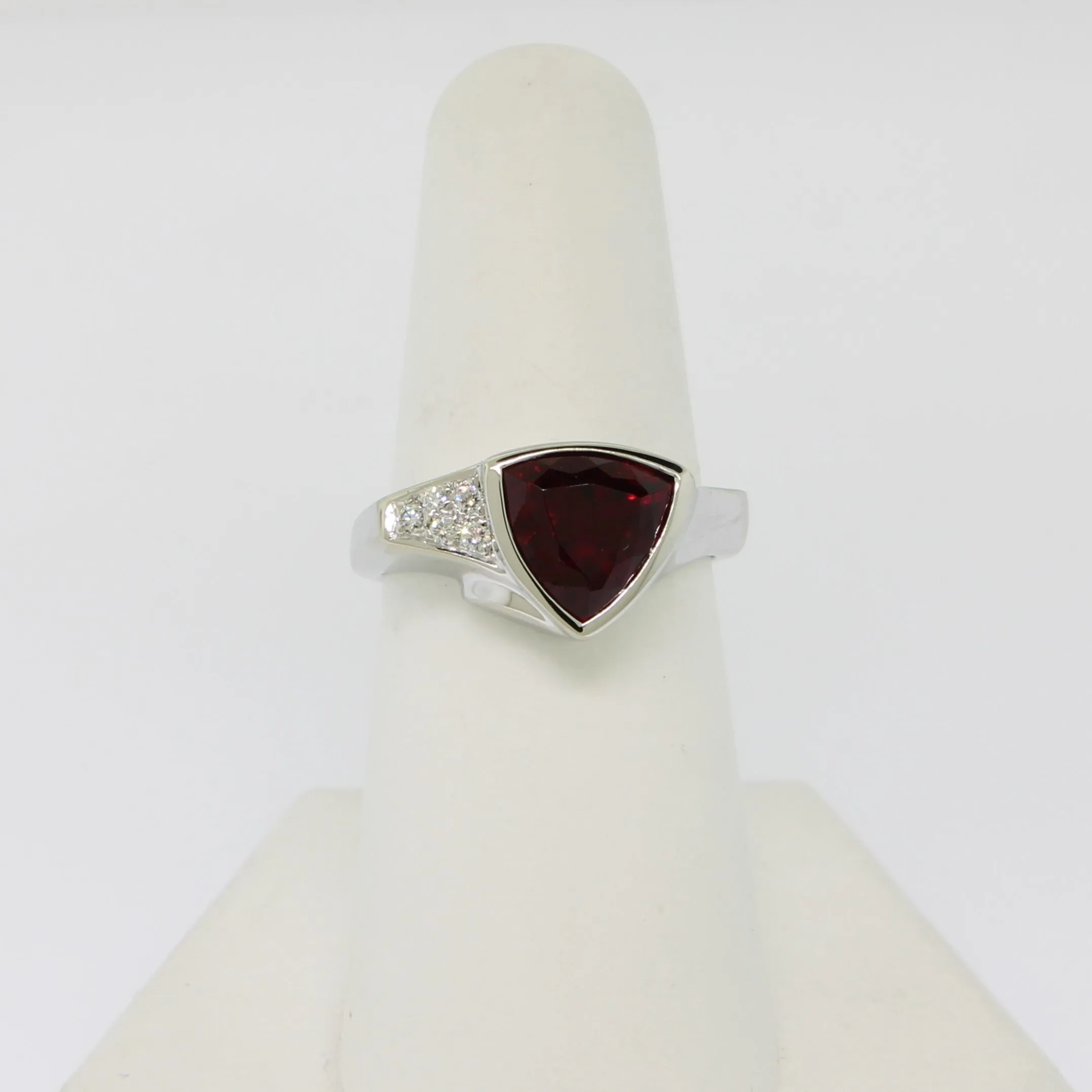 14K White Gold Rubellite Trilliant (2.69ct) with Diamond Accents Size 7 (Estate)