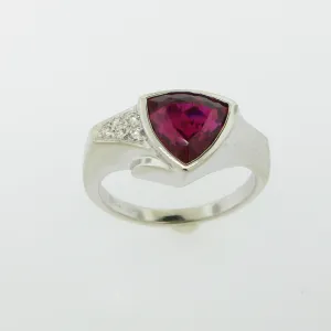 14K White Gold Rubellite Trilliant (2.69ct) with Diamond Accents Size 7 (Estate)