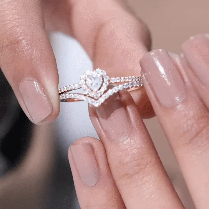 3.50 CT Heart Shape Moissanite Wedding Ring Set in Gold