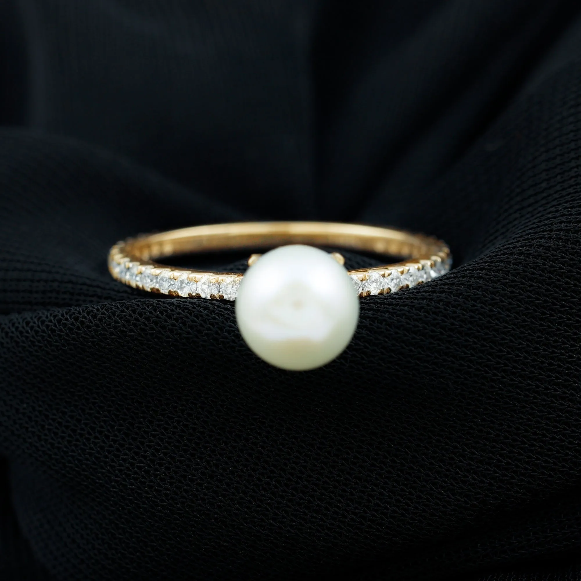 8.25 CT Fresh Water Pearl Solitaire with Diamond Side Stone Ring