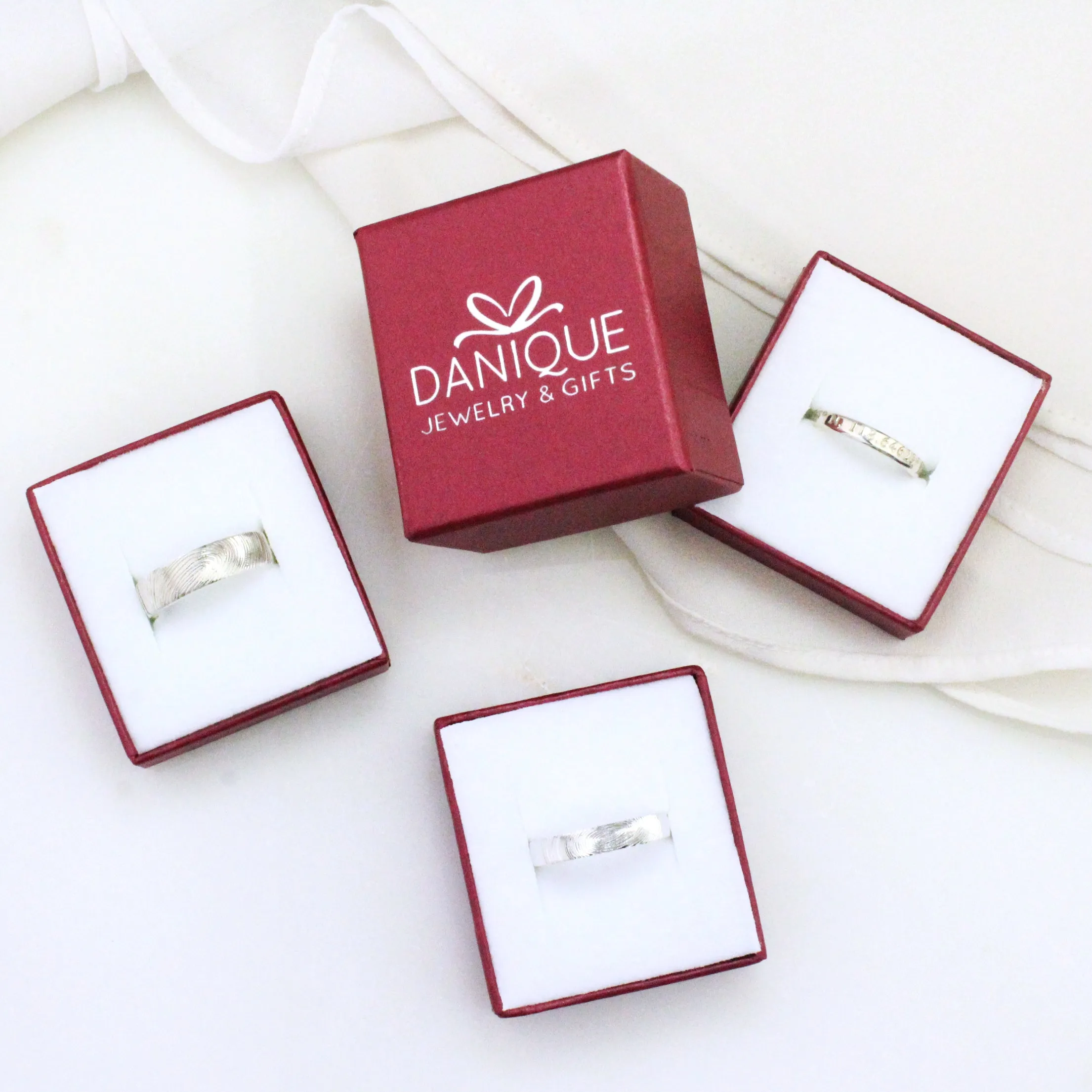 Custom Name Engraved Fingerband Ring [3mm]