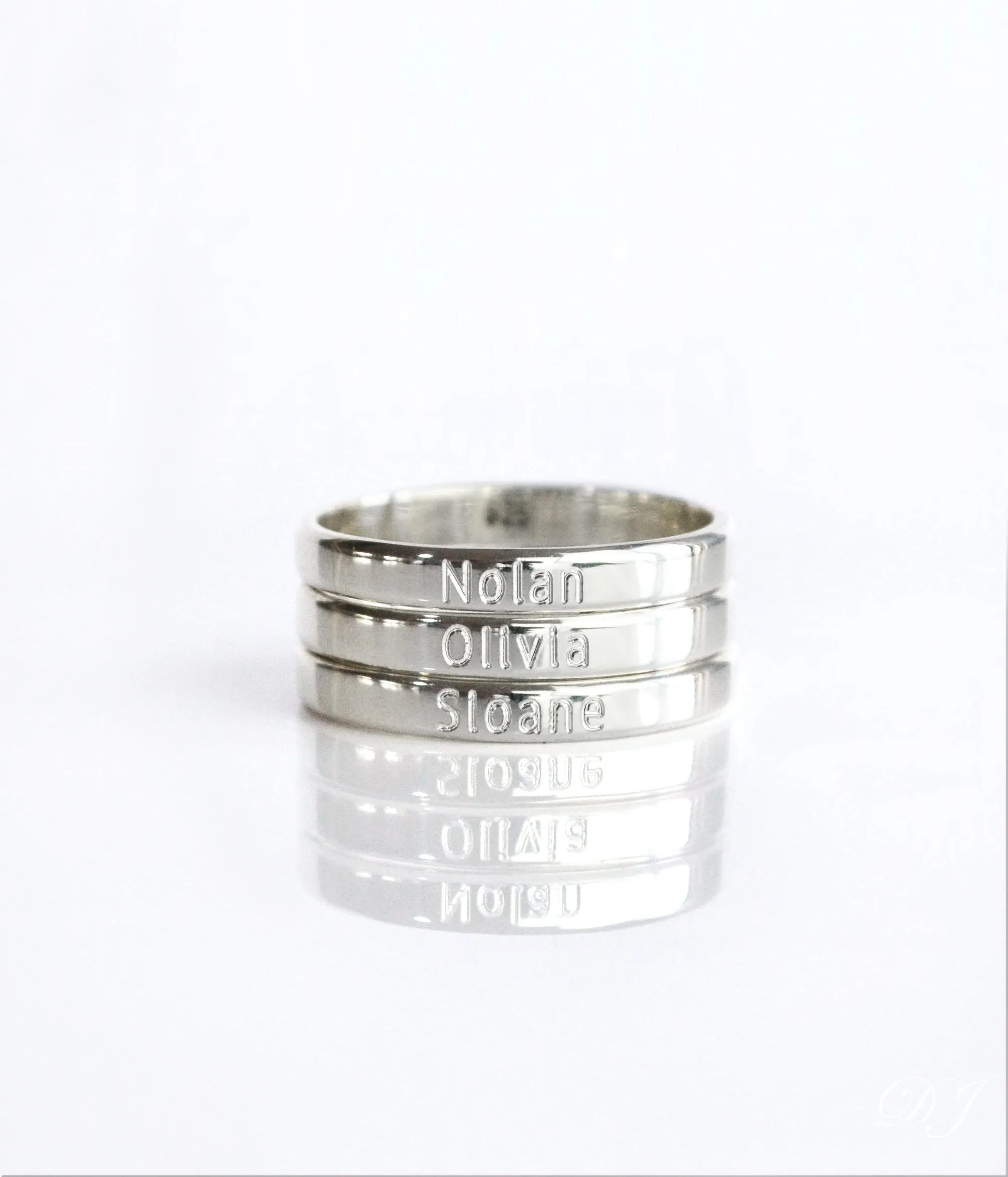 Custom Name Engraved Fingerband Ring [3mm]