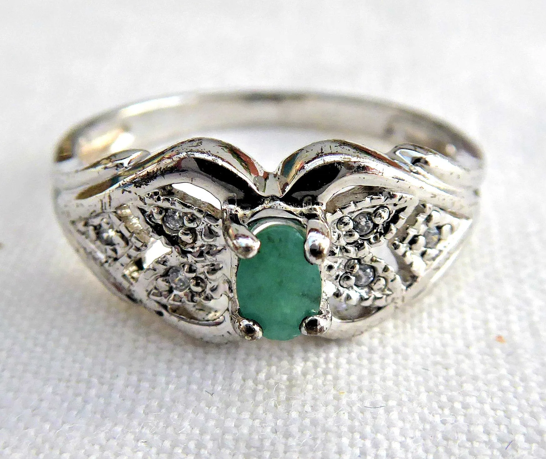 Genuine Natural Emerald Ring 6 Diamonds 925 Silver Estate Size 8 Vintage 1970s