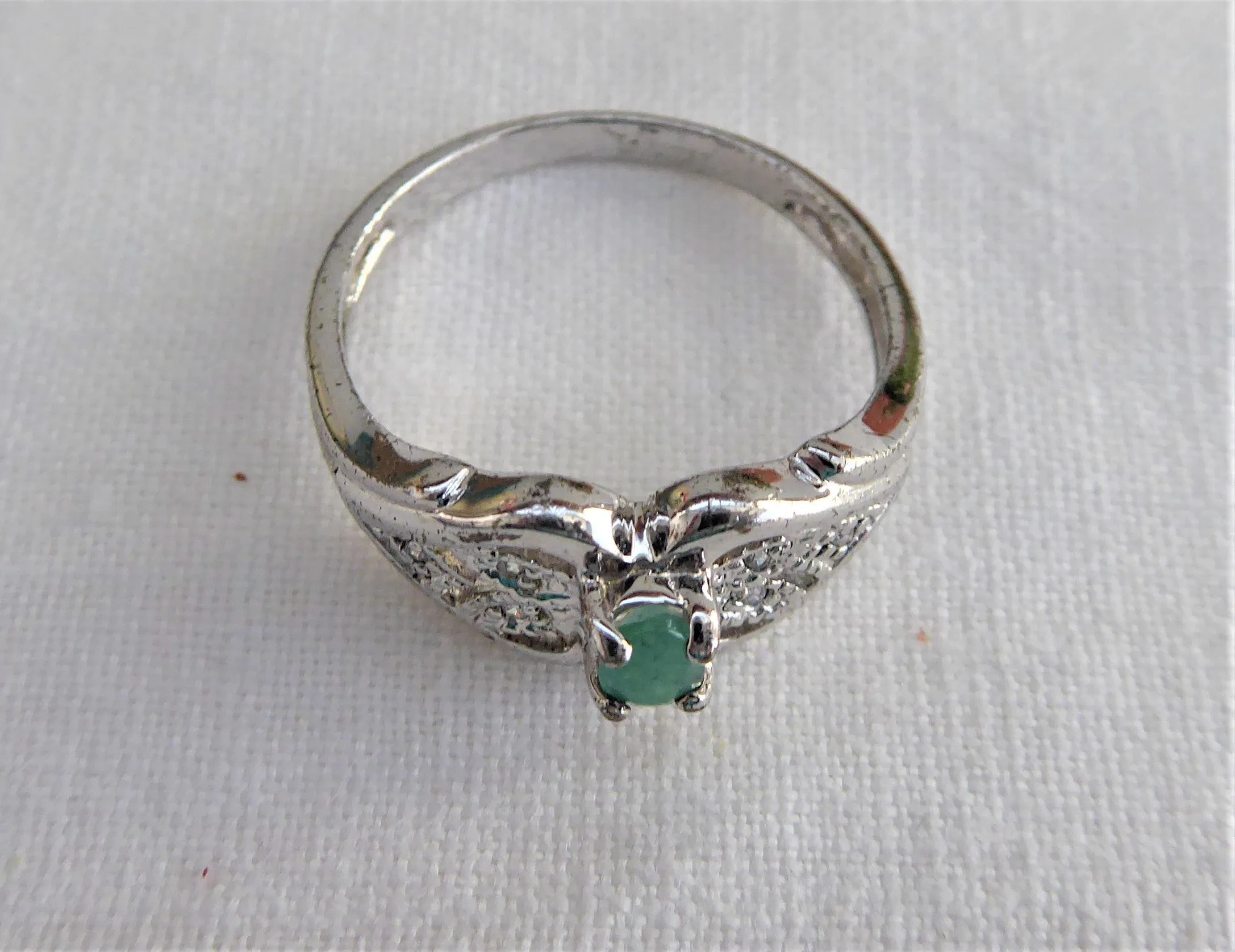 Genuine Natural Emerald Ring 6 Diamonds 925 Silver Estate Size 8 Vintage 1970s