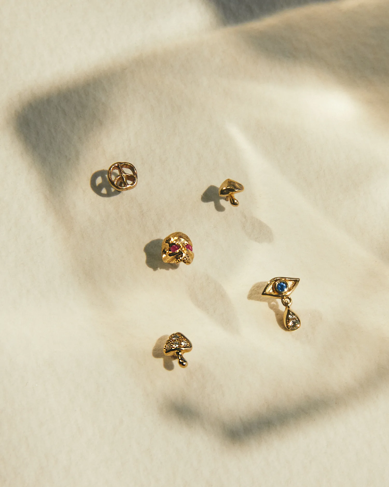Memento Mori Stud