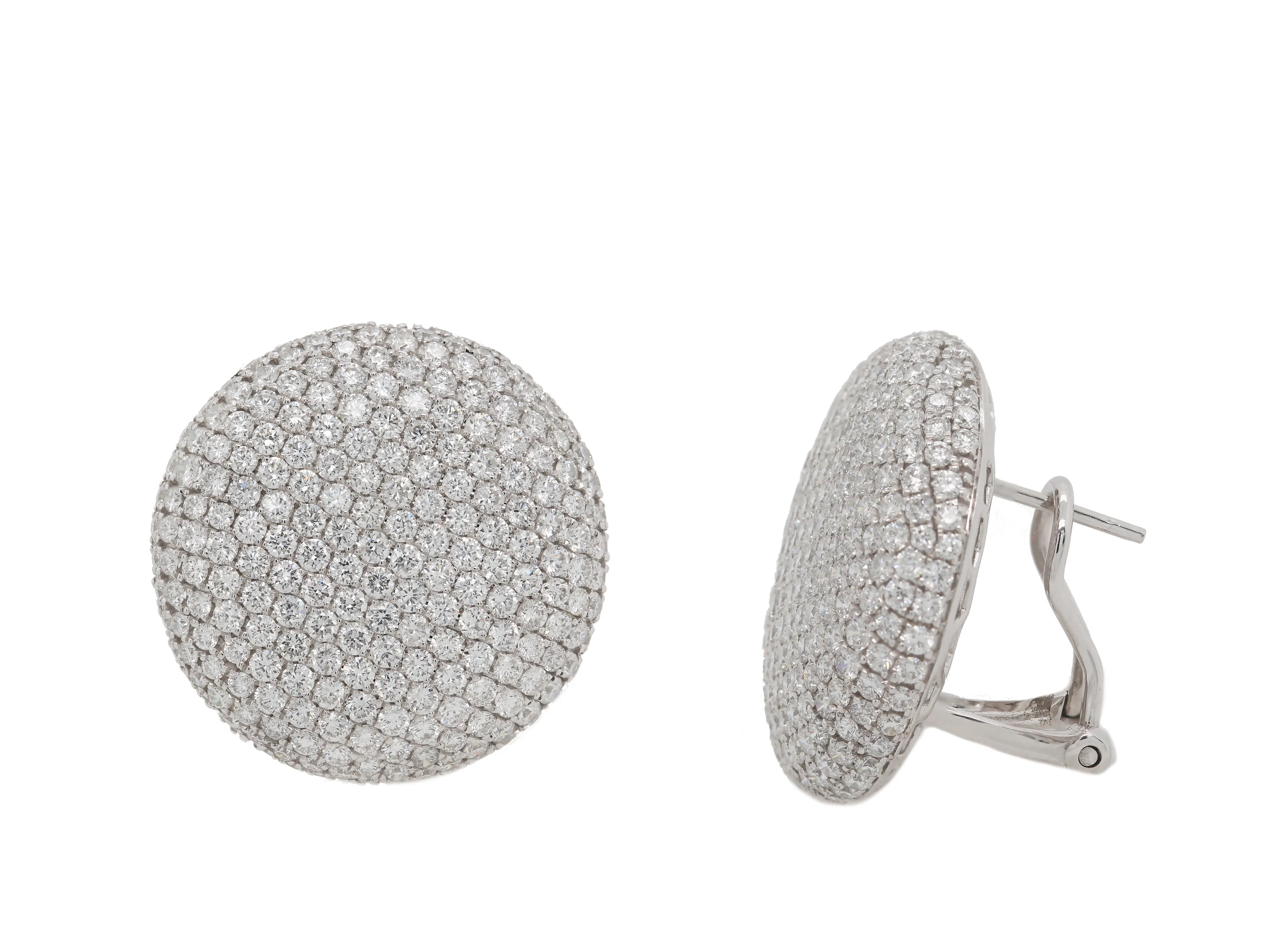Pavé Circle Earrings