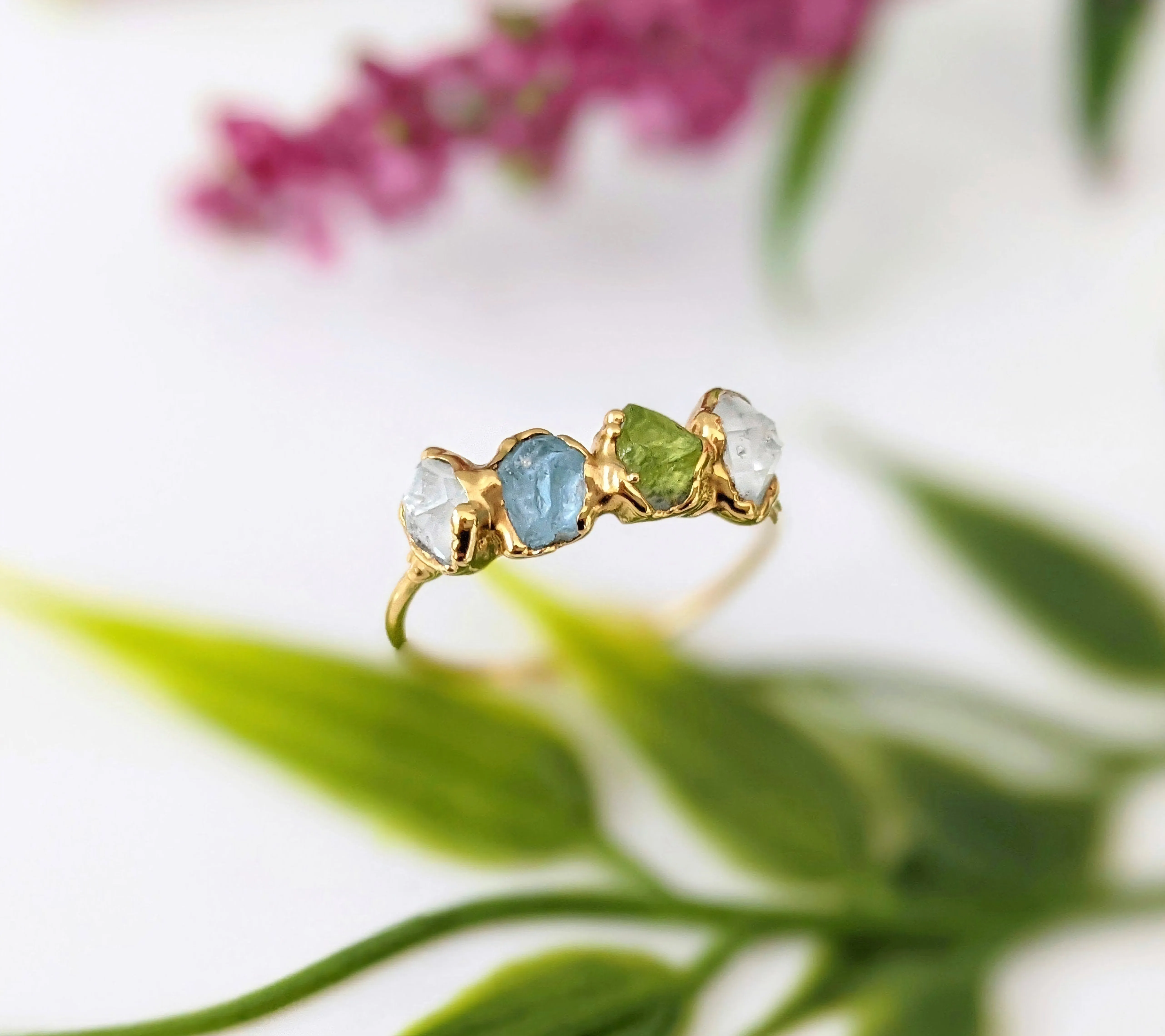 Raw gemstone Mother's ring - Family Birthstone ring