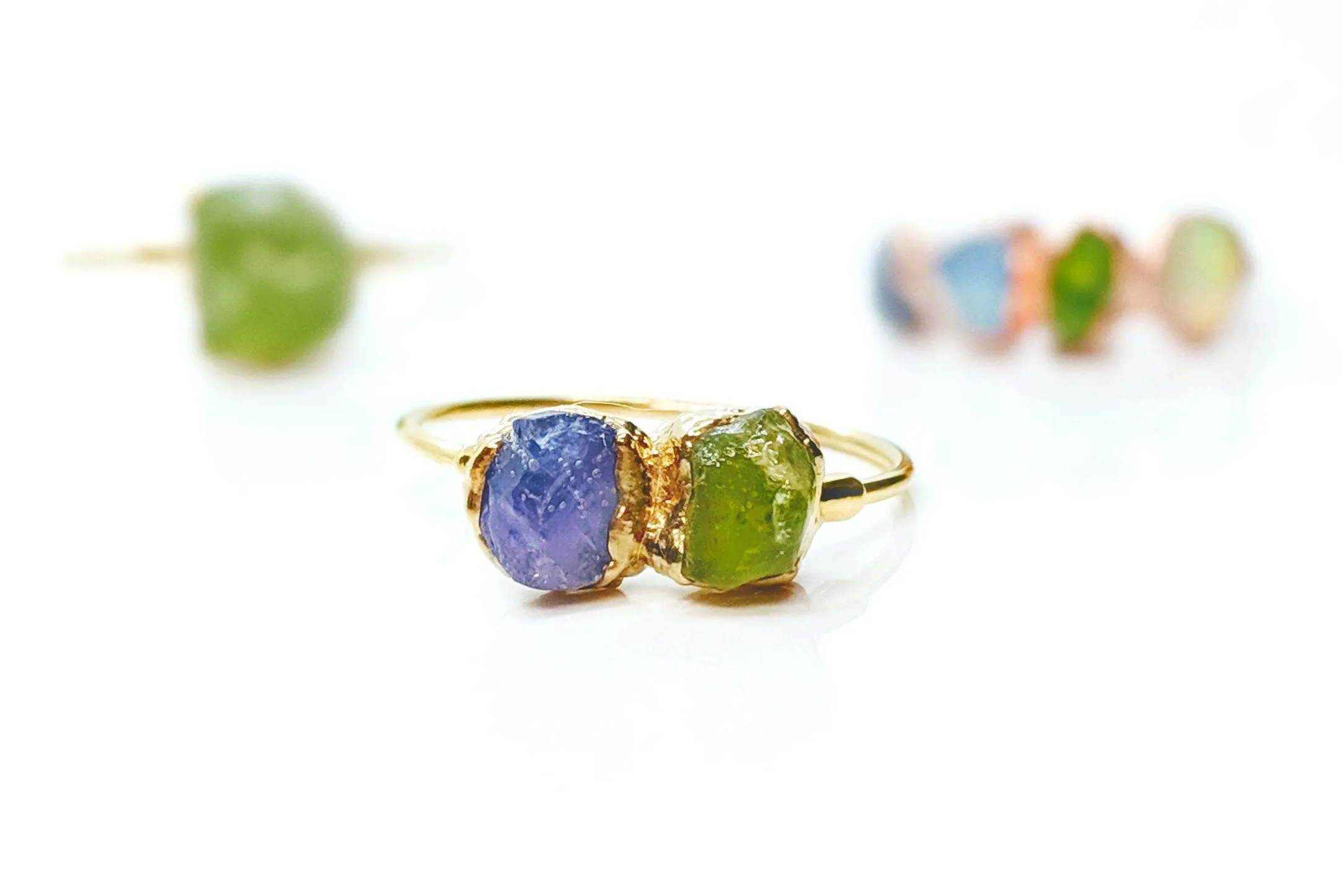 Raw gemstone Mother's ring - Family Birthstone ring