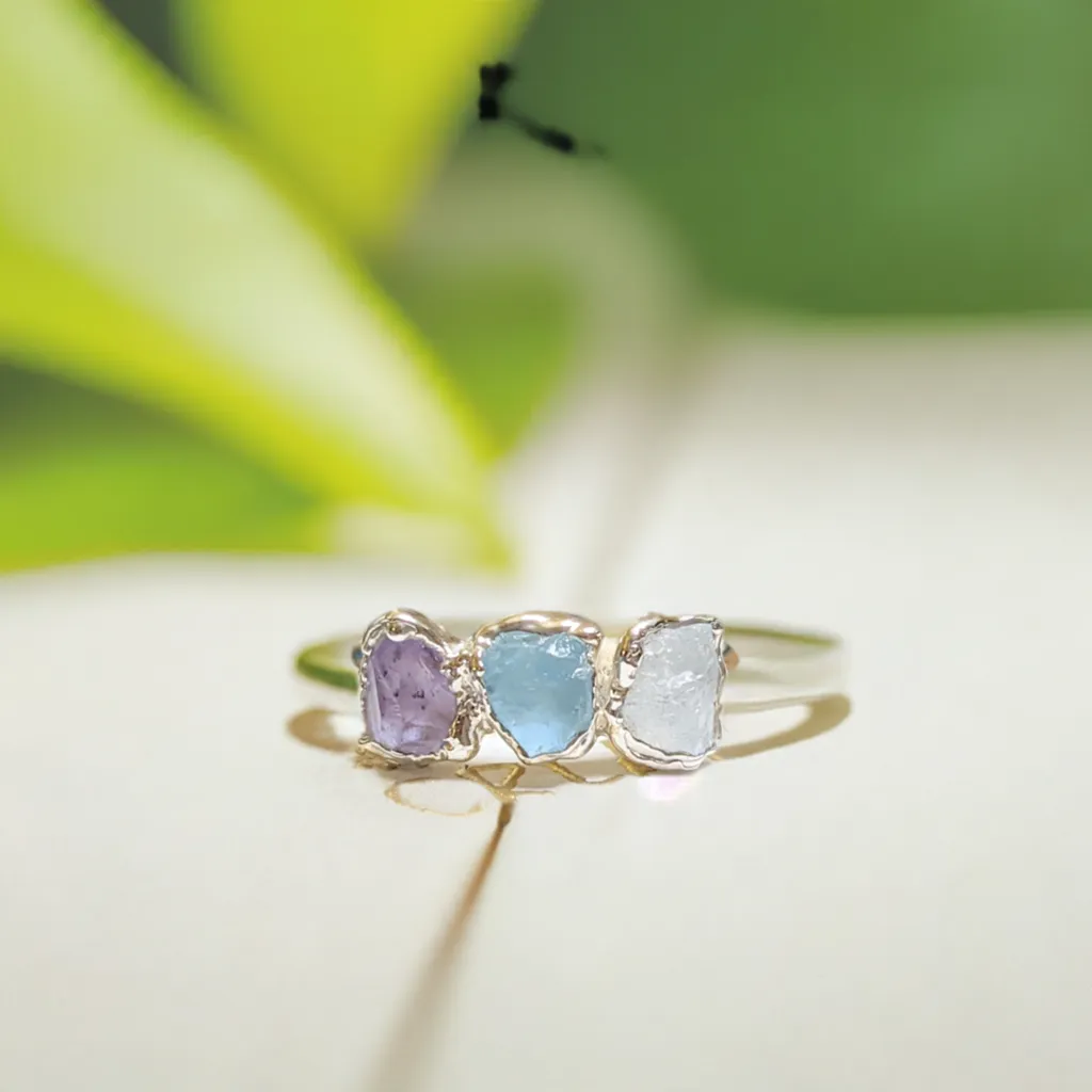 Raw gemstone Mother's ring - Family Birthstone ring