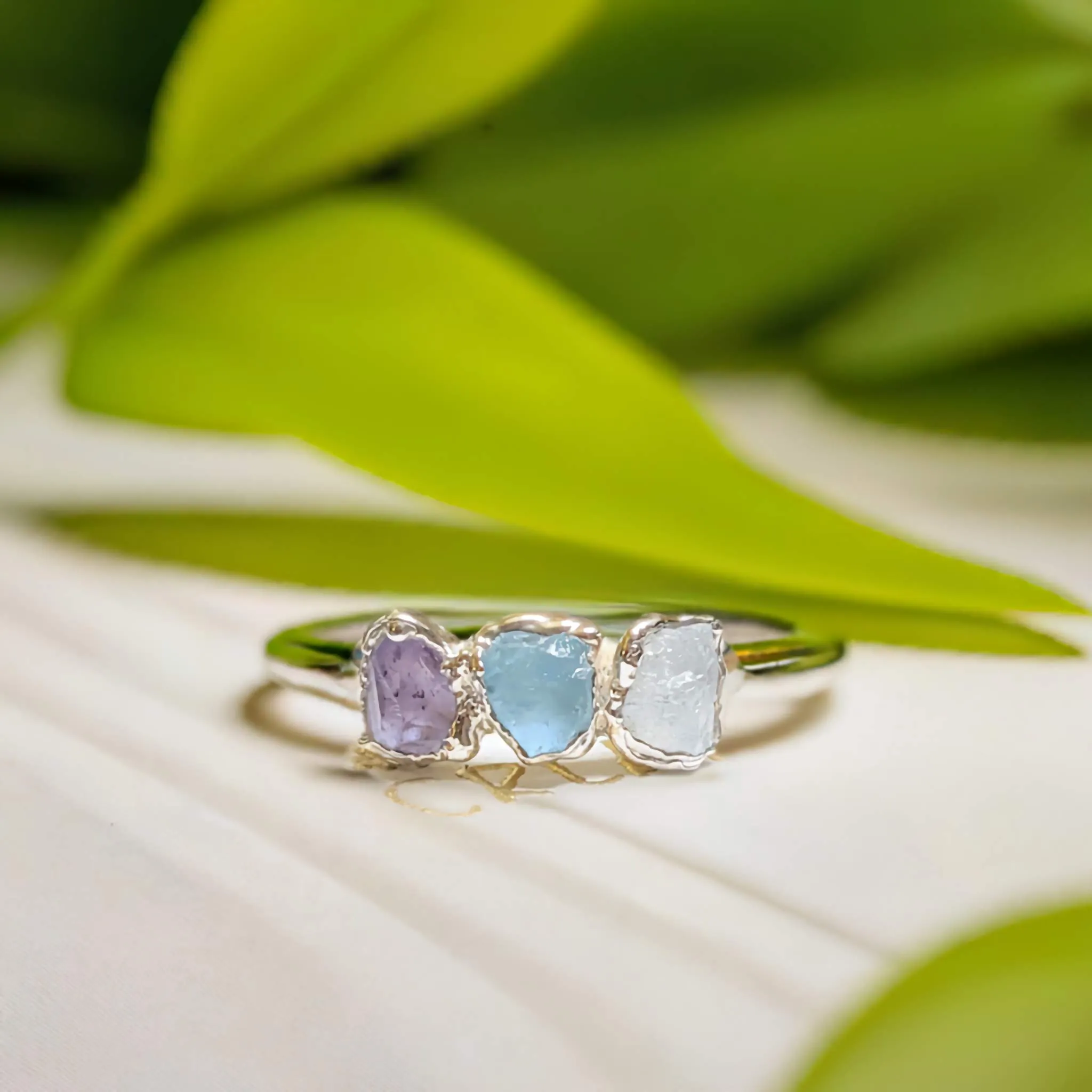 Raw gemstone Mother's ring - Family Birthstone ring