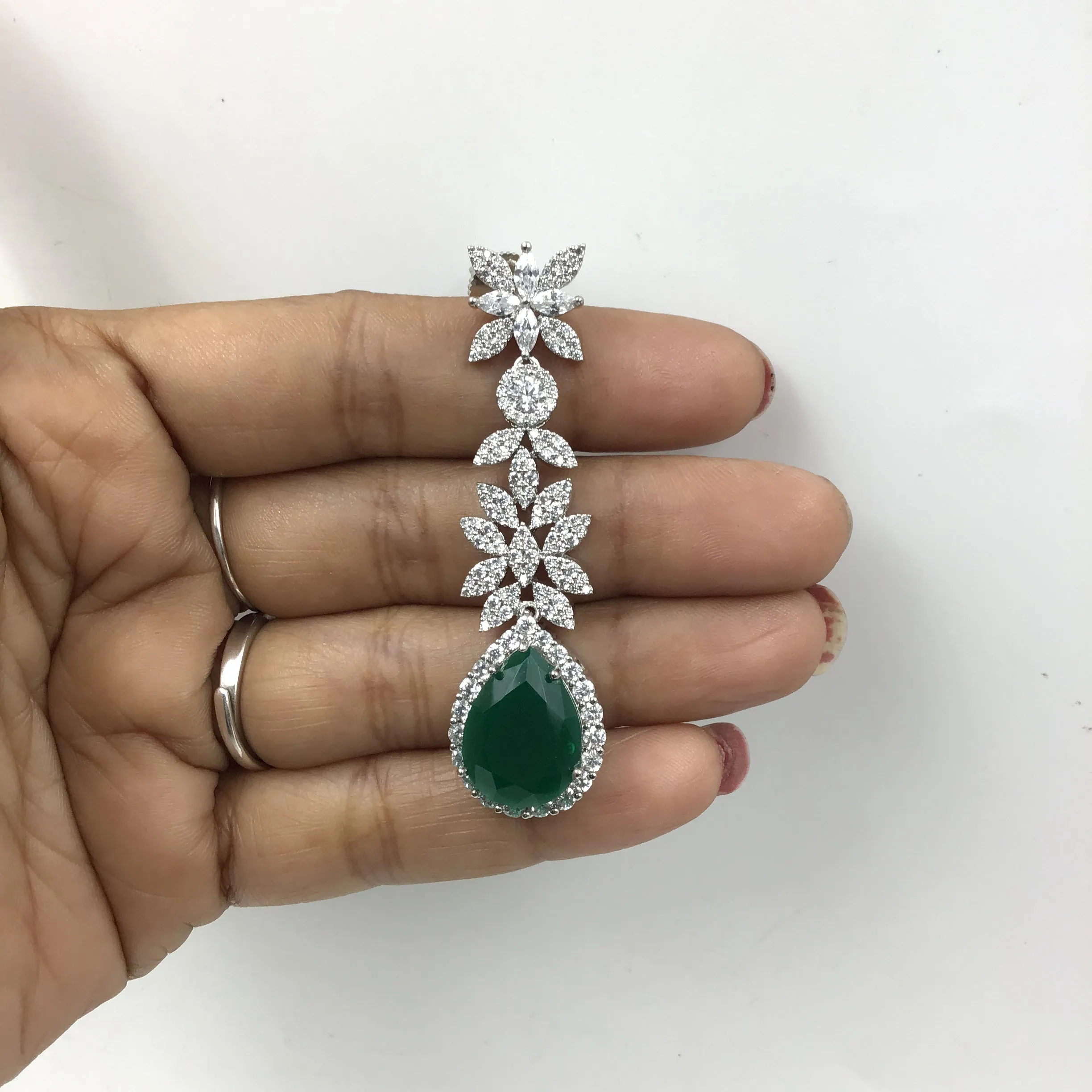 Round Neck Zircon/AD Necklace Set 10769-69