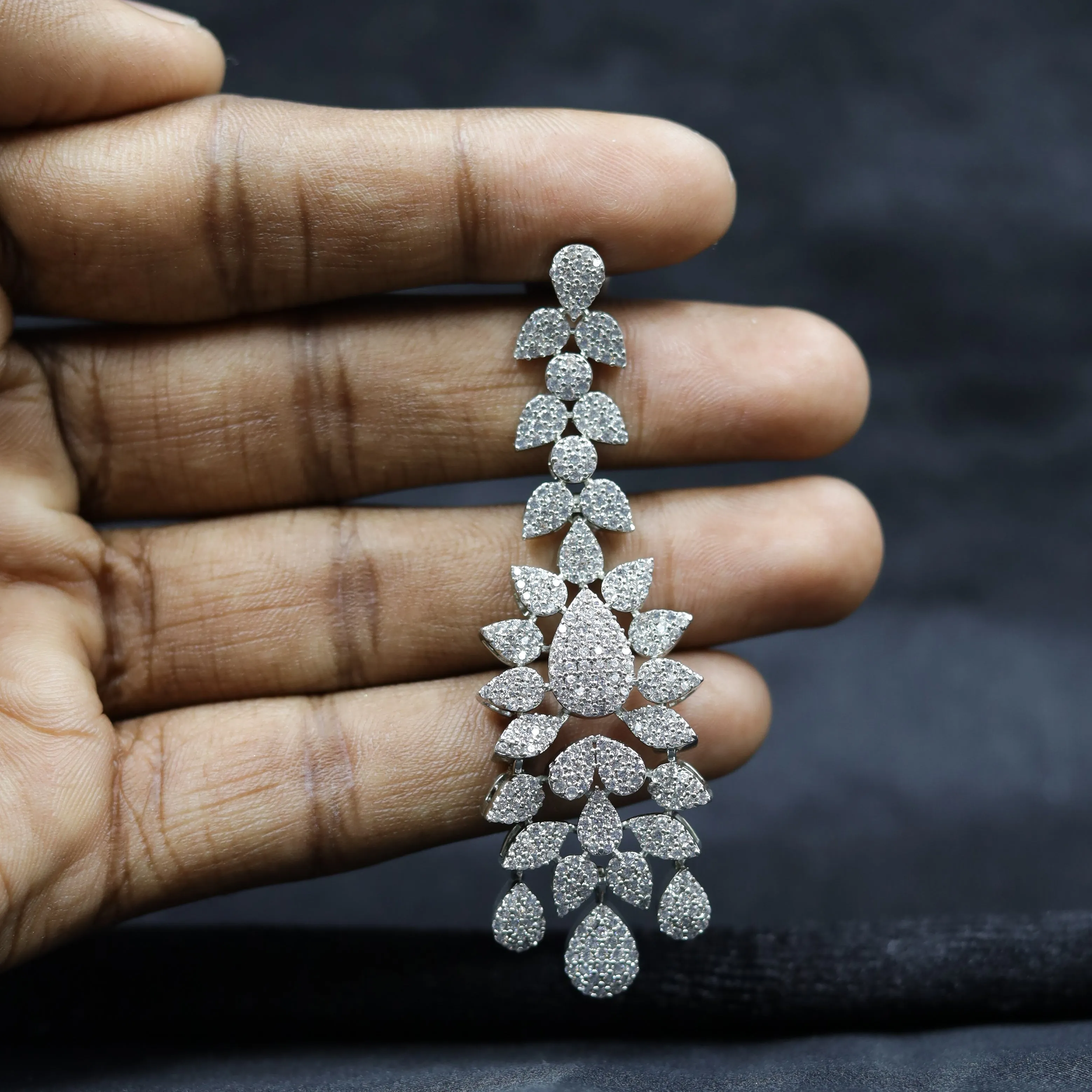 Round Neck Zircon/AD Necklace Set 10775-69