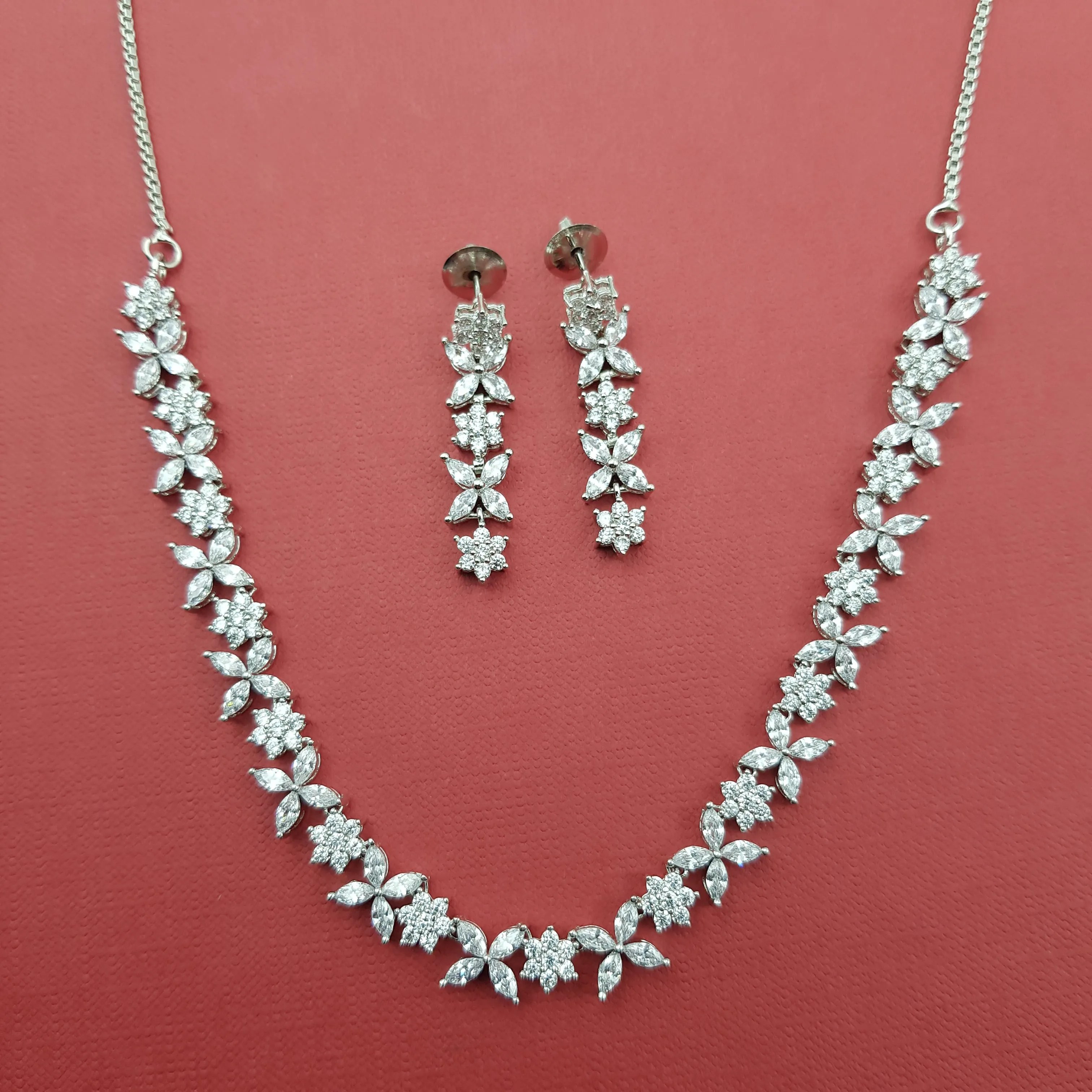 Round Neck Zircon/AD Necklace Set 8564-08