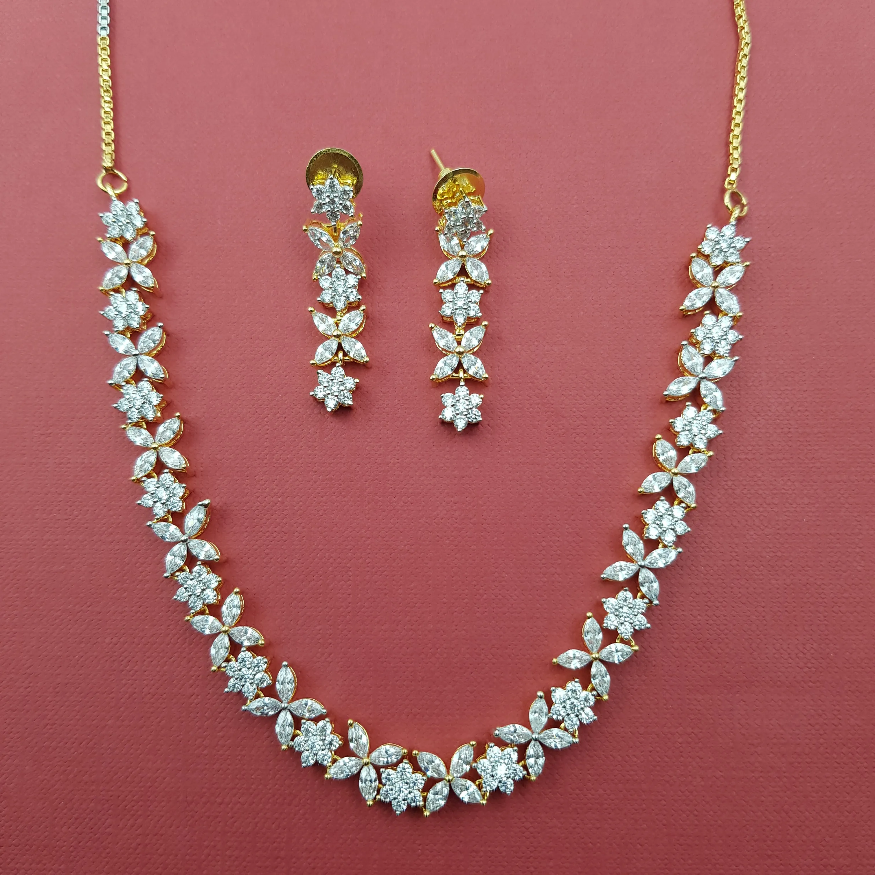 Round Neck Zircon/AD Necklace Set 8564-08