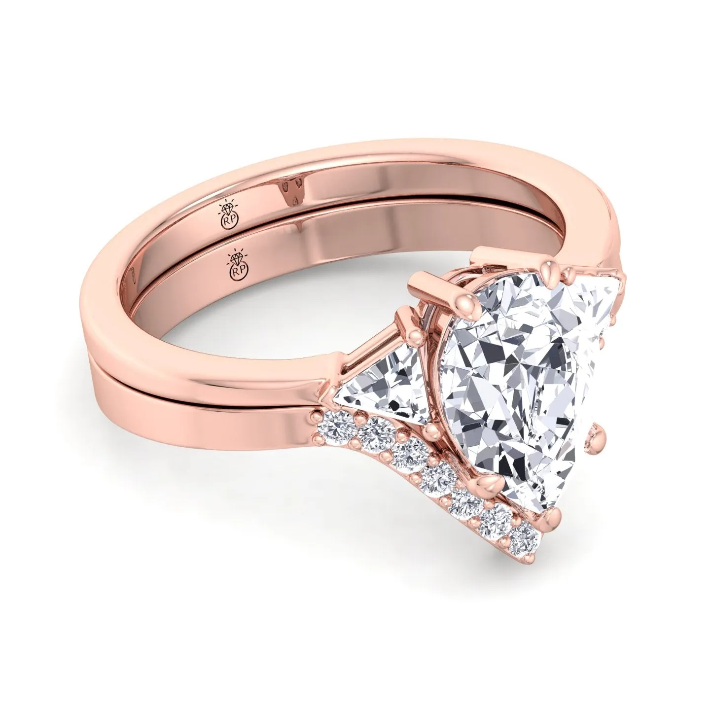 Sardy - Wedding Band with Curve (0.07 CT)