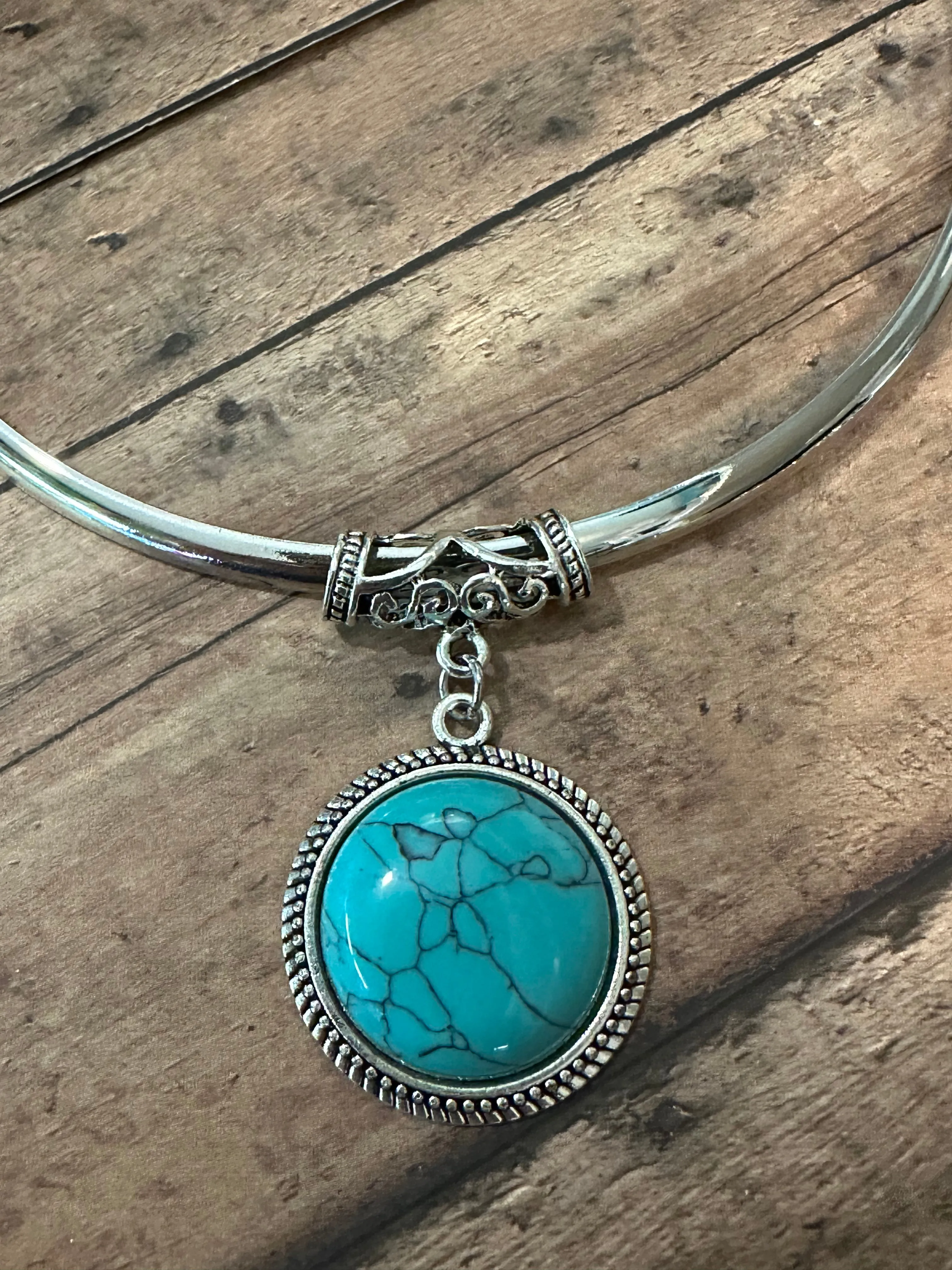 SEMI-PRECIOUS STONE CHOKER Necklace (N54)