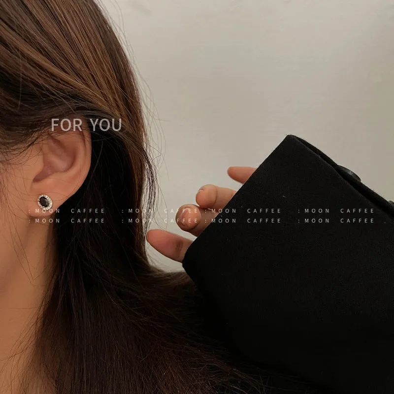 SIsslia 925 Silver Needle Black Gem Zircon Inlaid Oval Geometric Personality Simple Earrings for Women