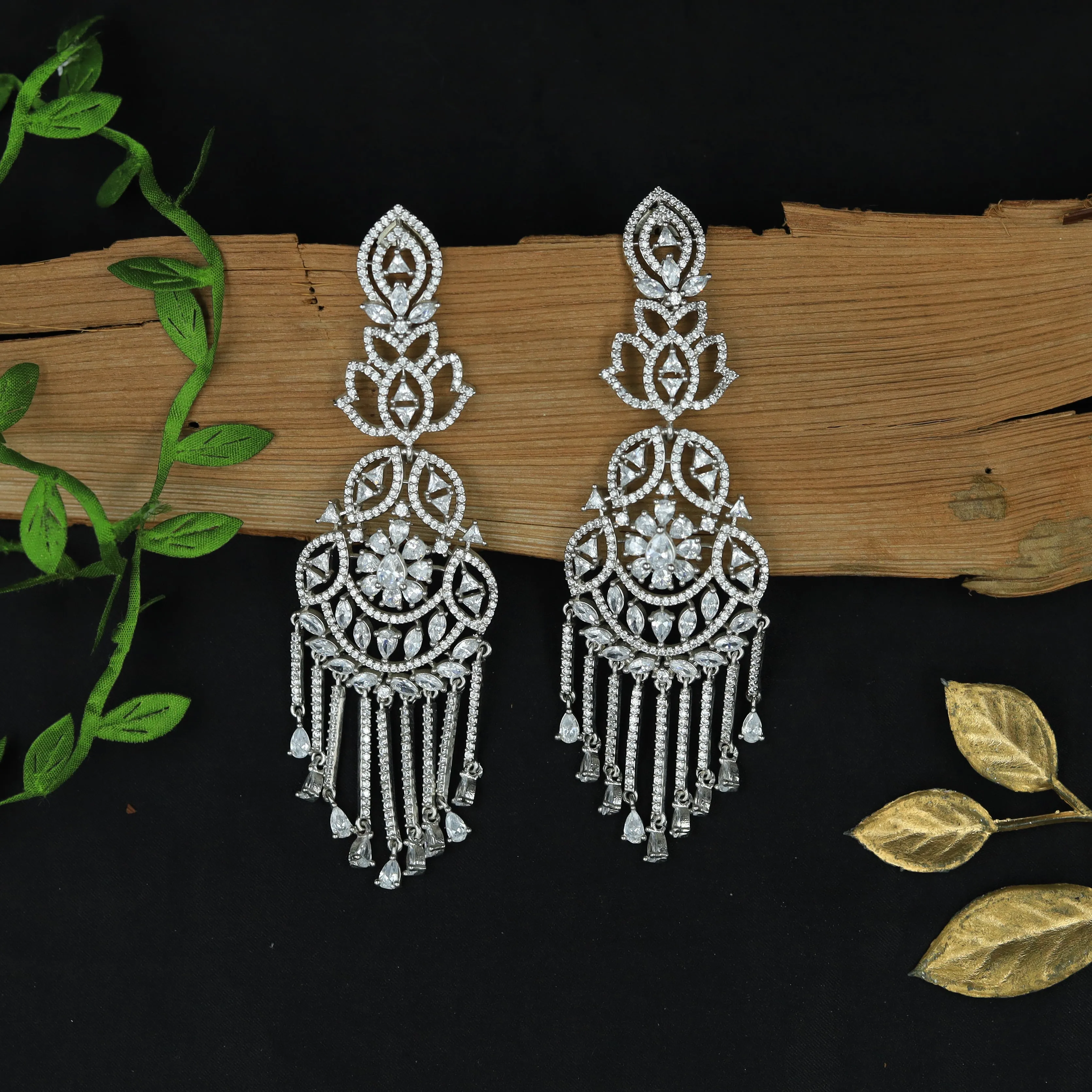 Trendy Silver Polish Zircon/AD Dangler 9117-3514