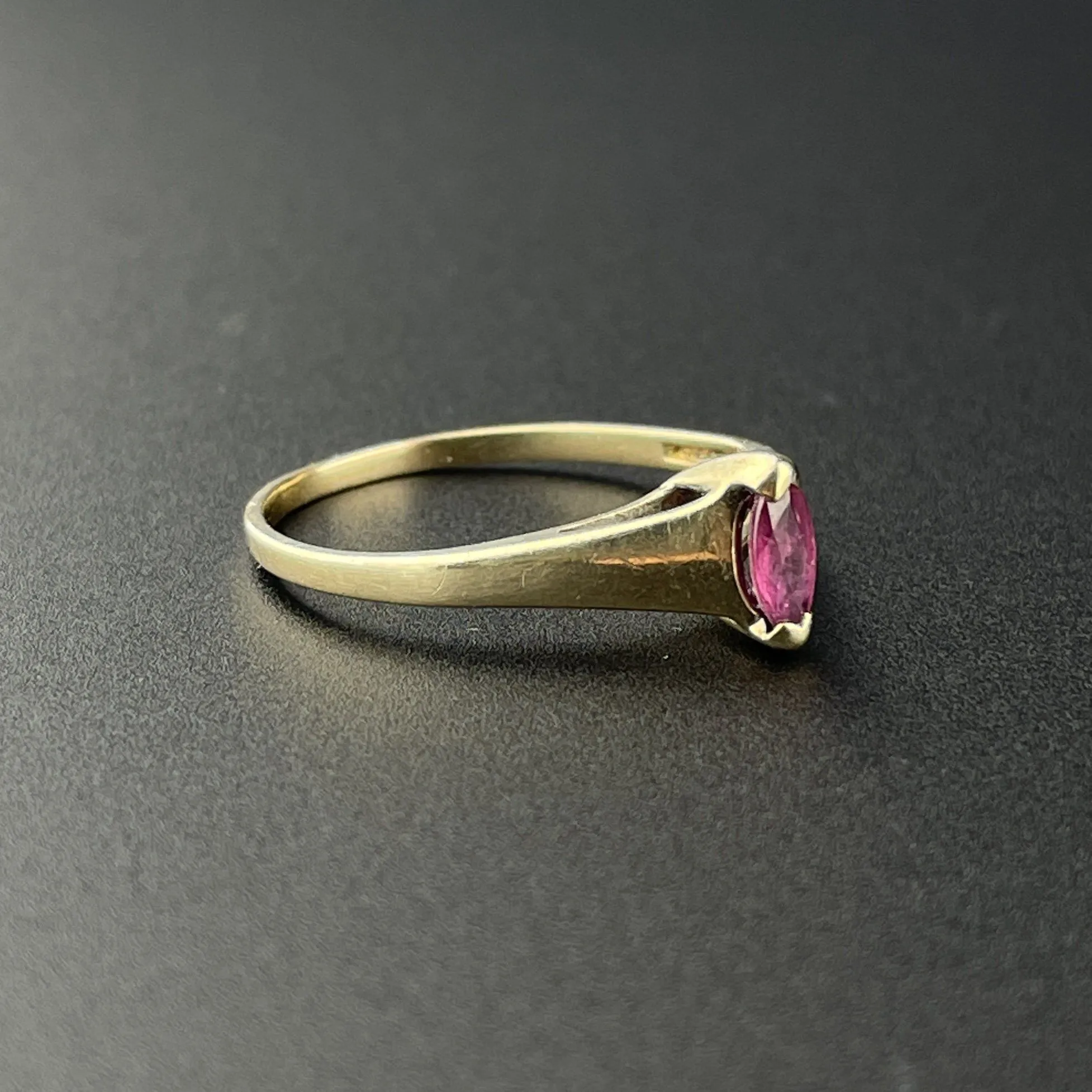 Vintage Gold Ruby Marquise Ring