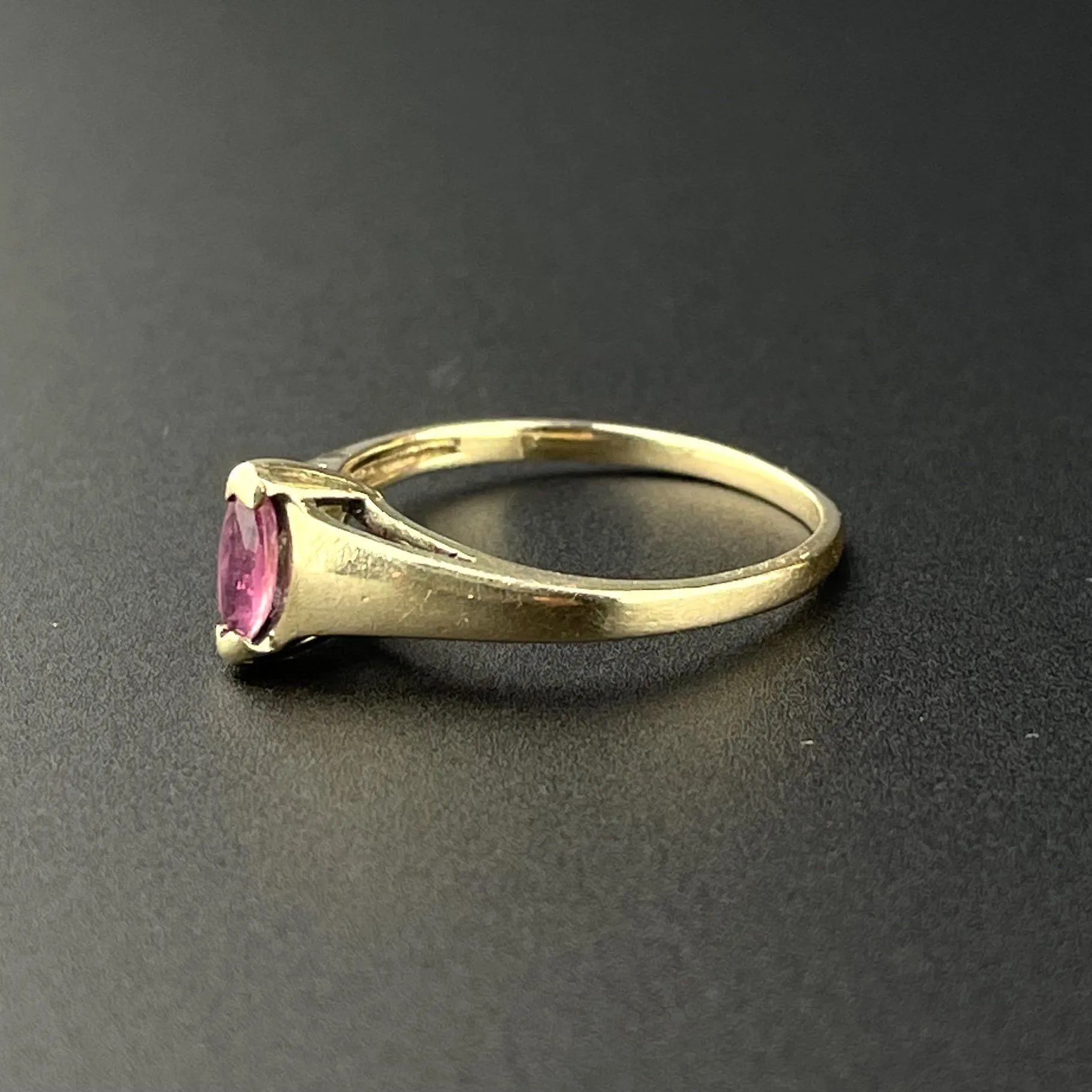 Vintage Gold Ruby Marquise Ring
