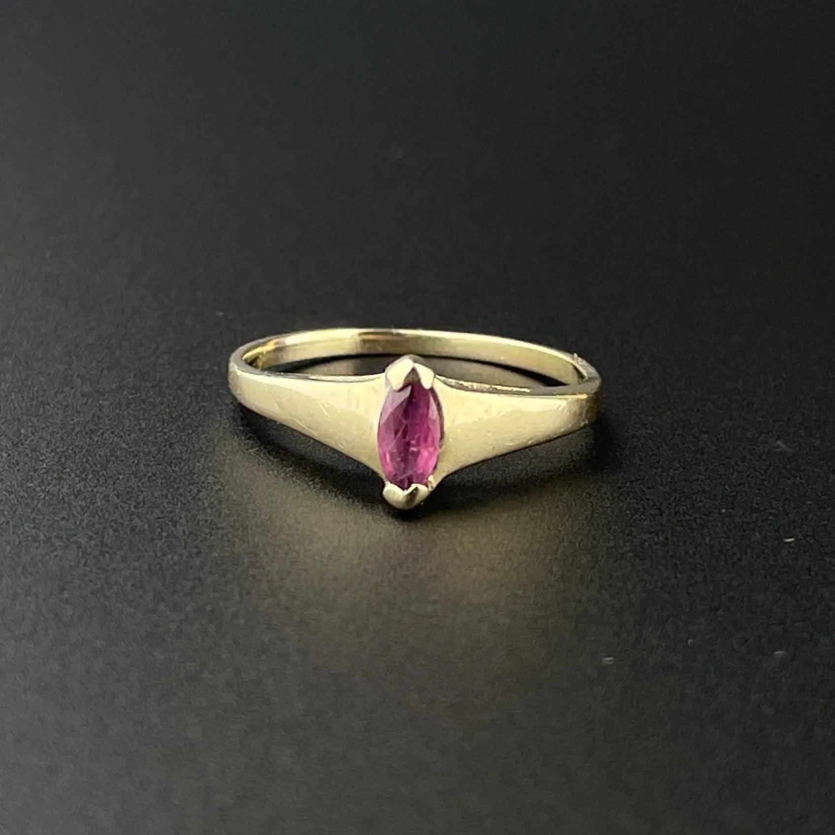 Vintage Gold Ruby Marquise Ring