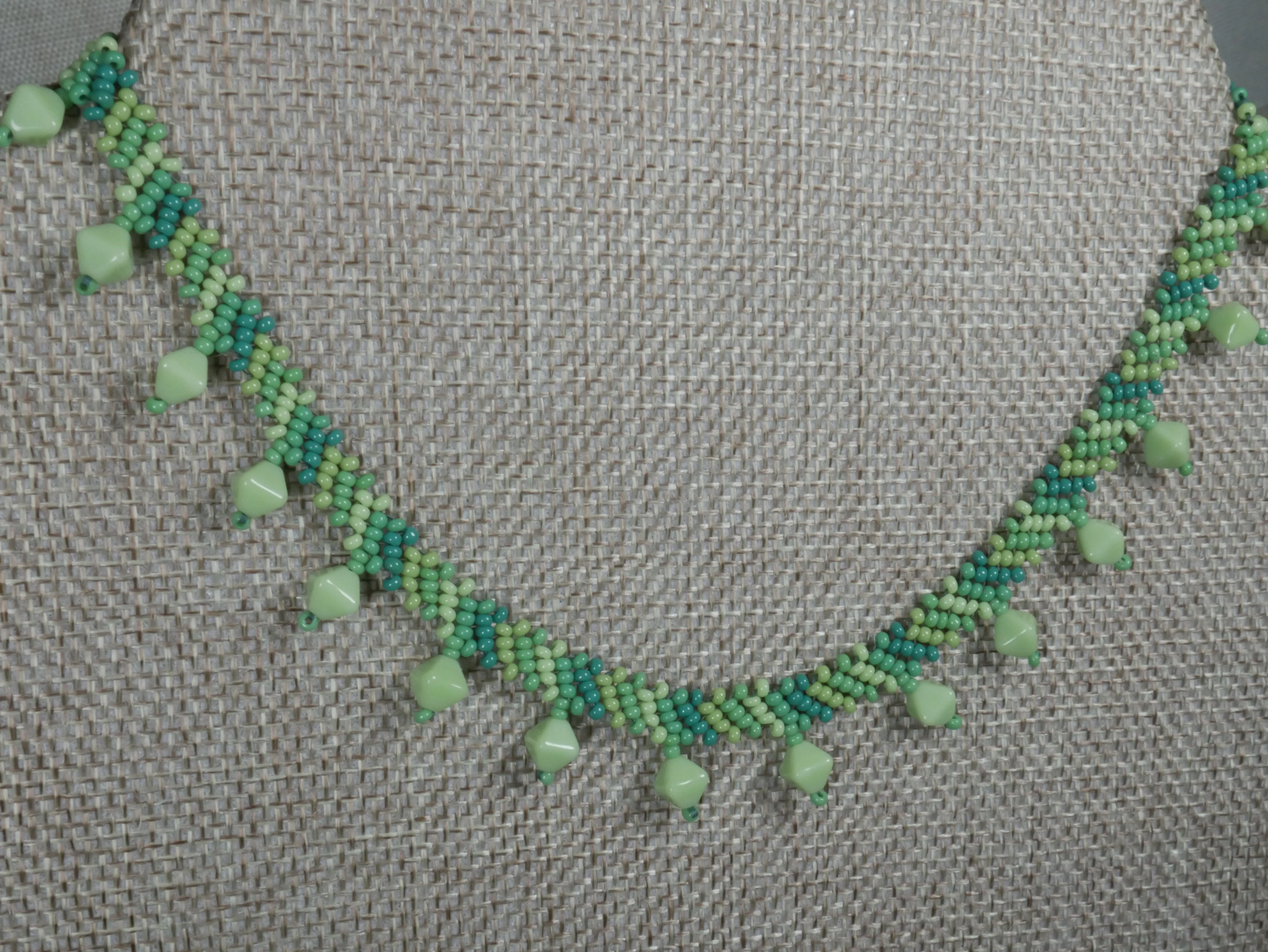 Woven Beaded Green Choker with Diamond Shaped Accents